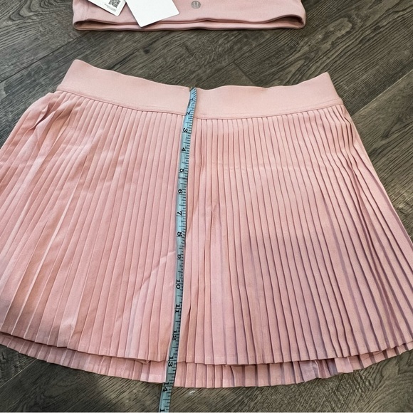 NWT Lululemon Set Varsity Pleated Skirt and Scoop Neck Bra Pink Haze - Picture 15 of 16